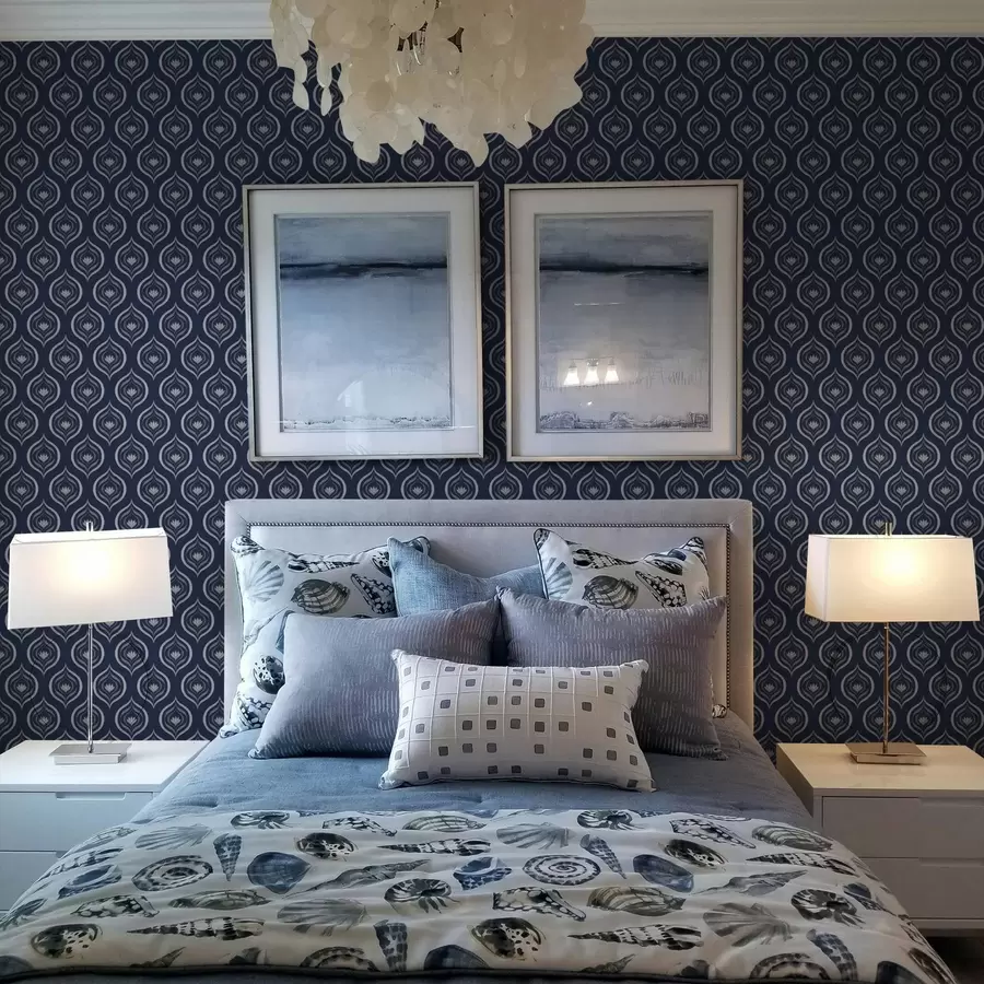 murales de pared Motivos de gotas contrastantes con una flor sobre un fondo azul marino oscuro. a00977v1