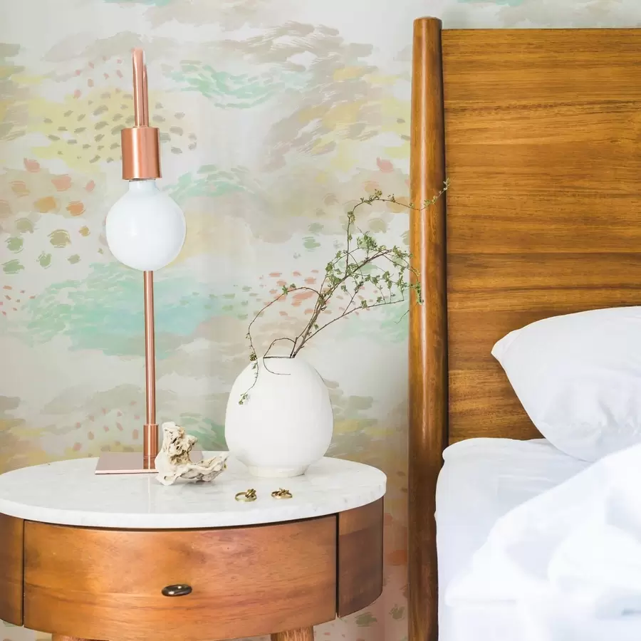 murales de pared Pinceladas ligeras en tonos pastel sobre un fondo casi blanco. a00999