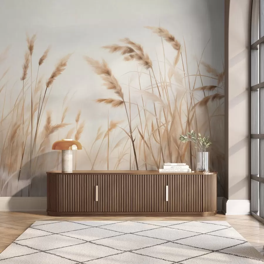murales de pared Hierba seca alta y texturizada con espigas de trigo en el campo sobre un fondo suave y pálido. w09648