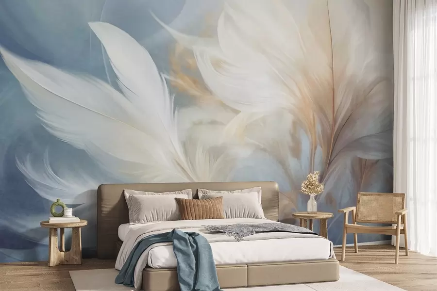 murales de pared Plumas blancas suaves y texturizadas y hierba de la pampa difuminada con fondo azul y blanco. w09758